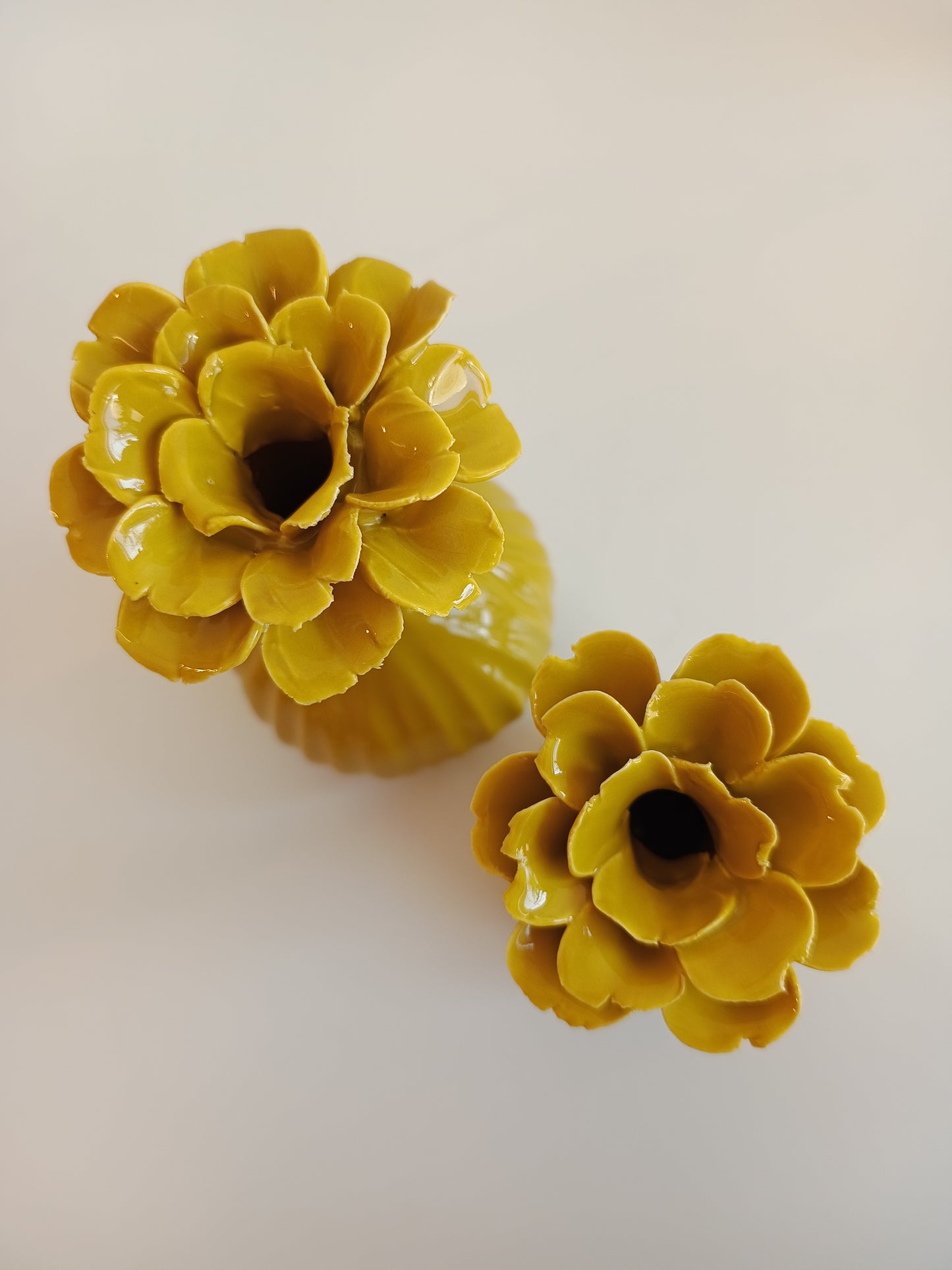 Vasen "Dolores Yellow" von PTMD