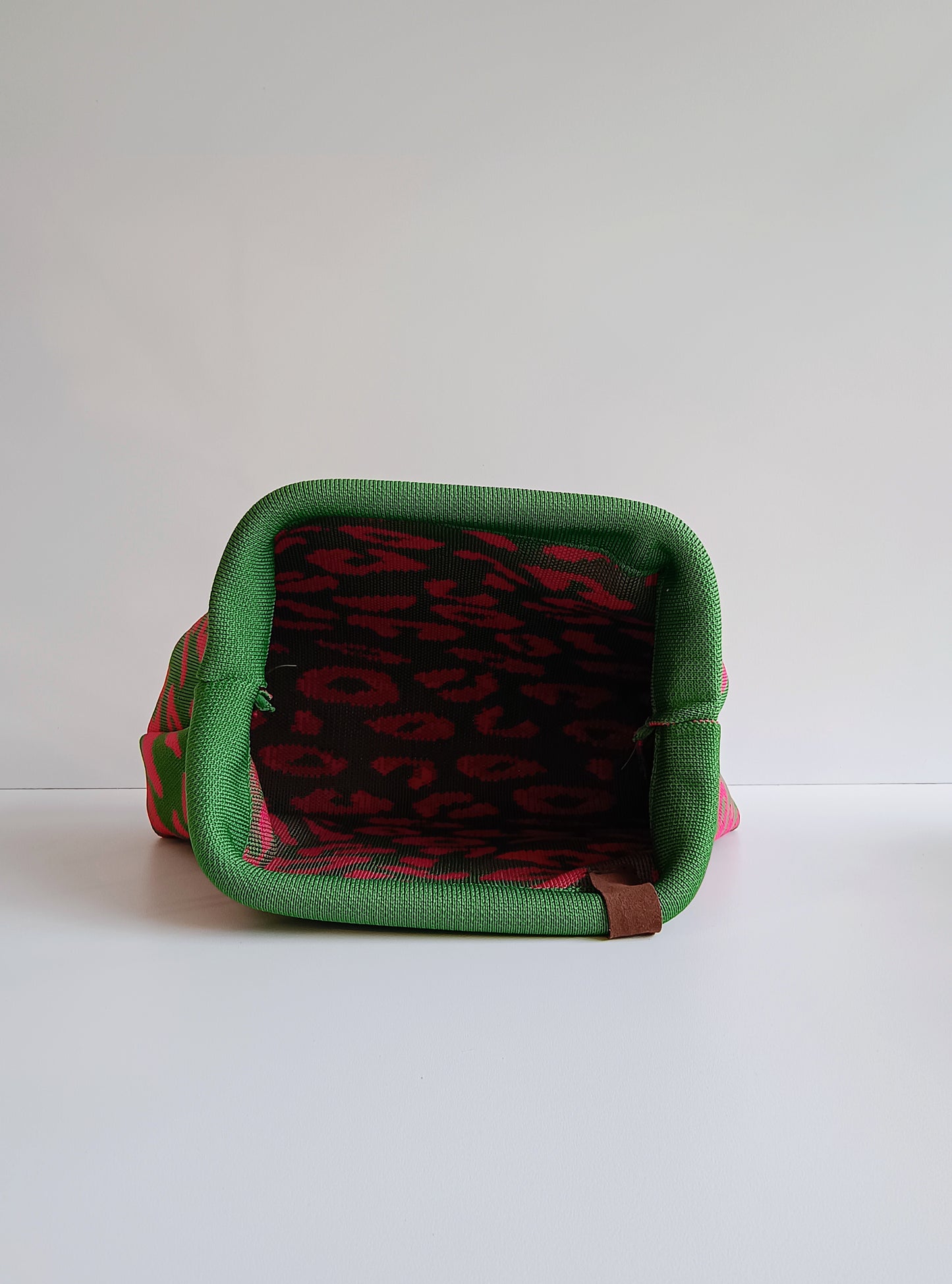 Clutch von Lot83 Grün/Pink Leo