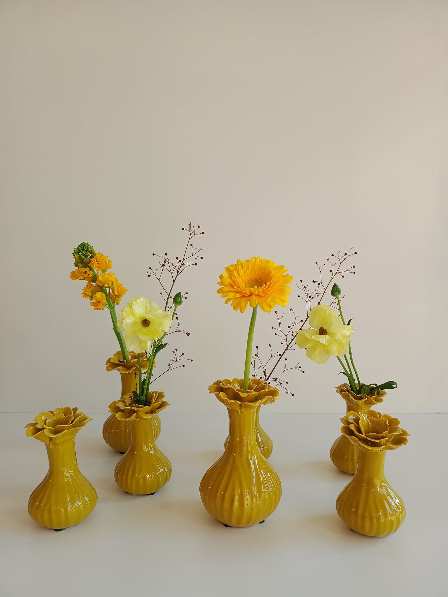 Vasen "Dolores Yellow" von PTMD