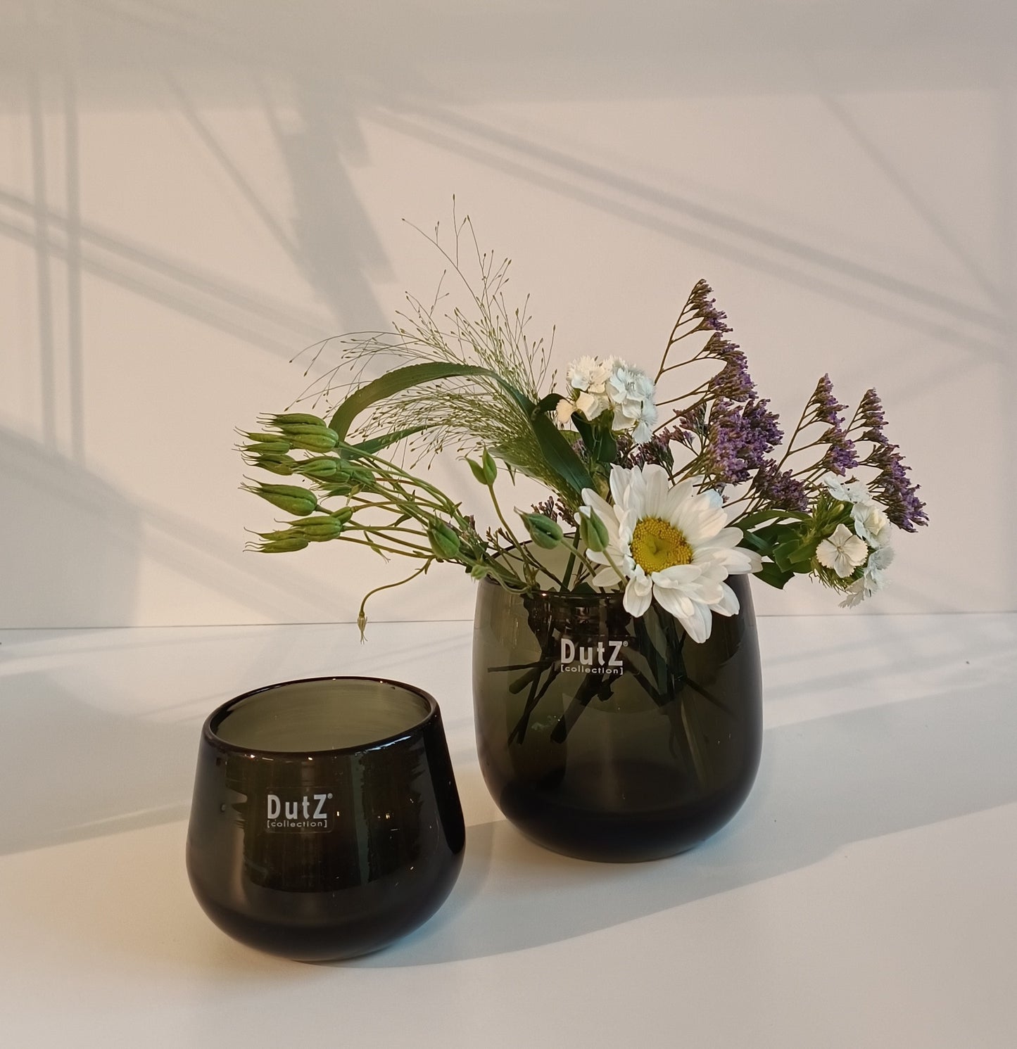 DutZ Pot White und Smoke