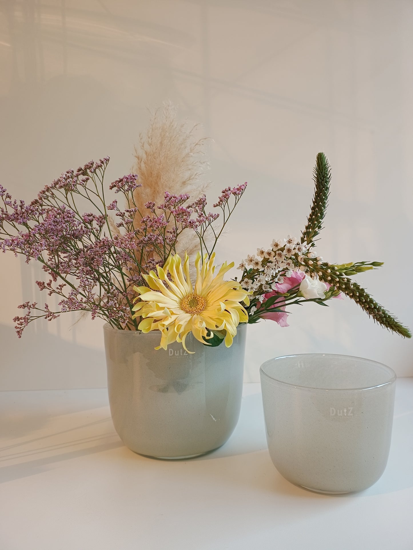 DutZ Pot WIDE in Lightgrey