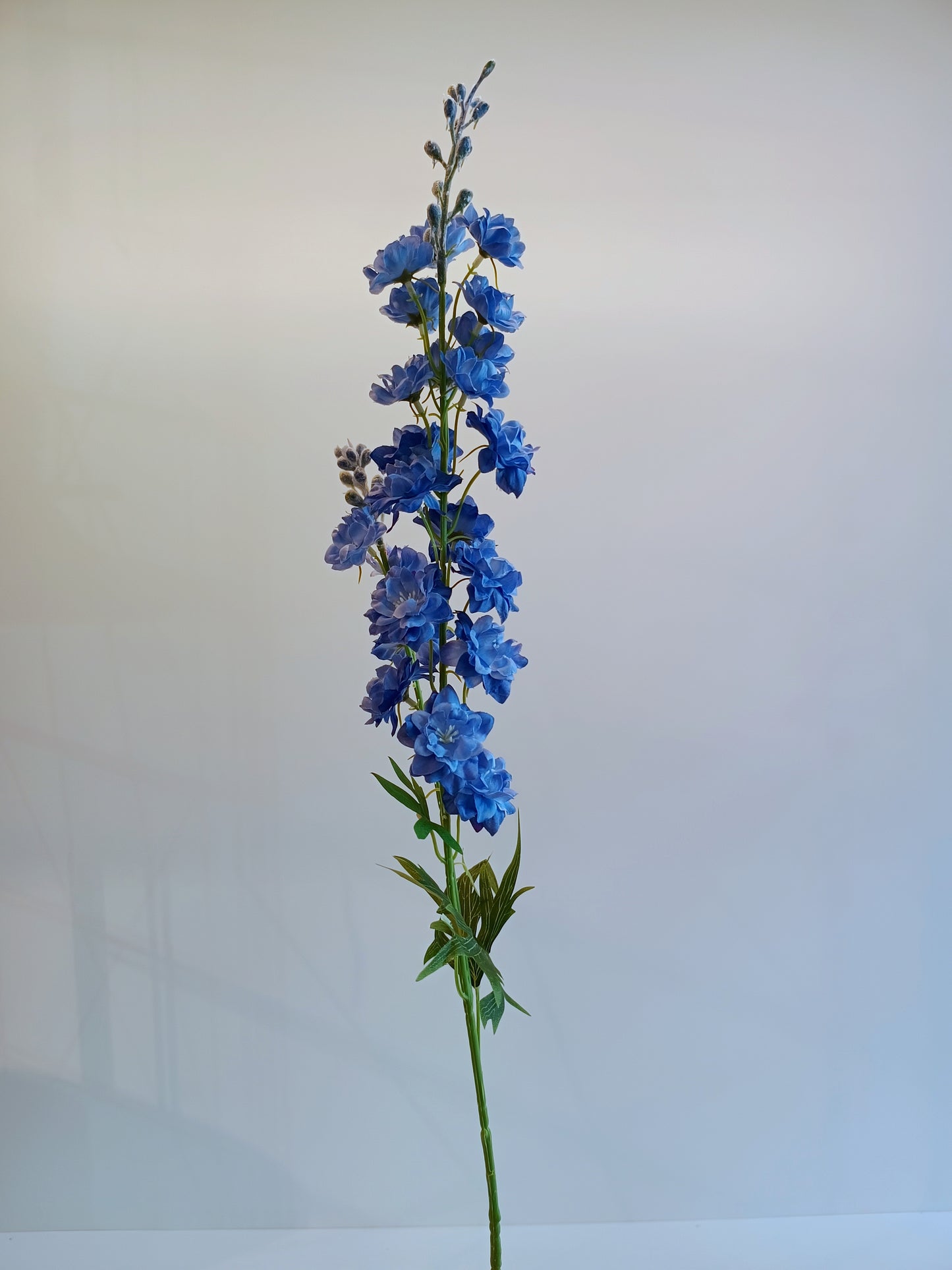 Rittersporn und Distel Seidenblumen
