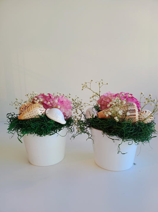 Muschelzauber mit Dahlienblüte FakeFlowers