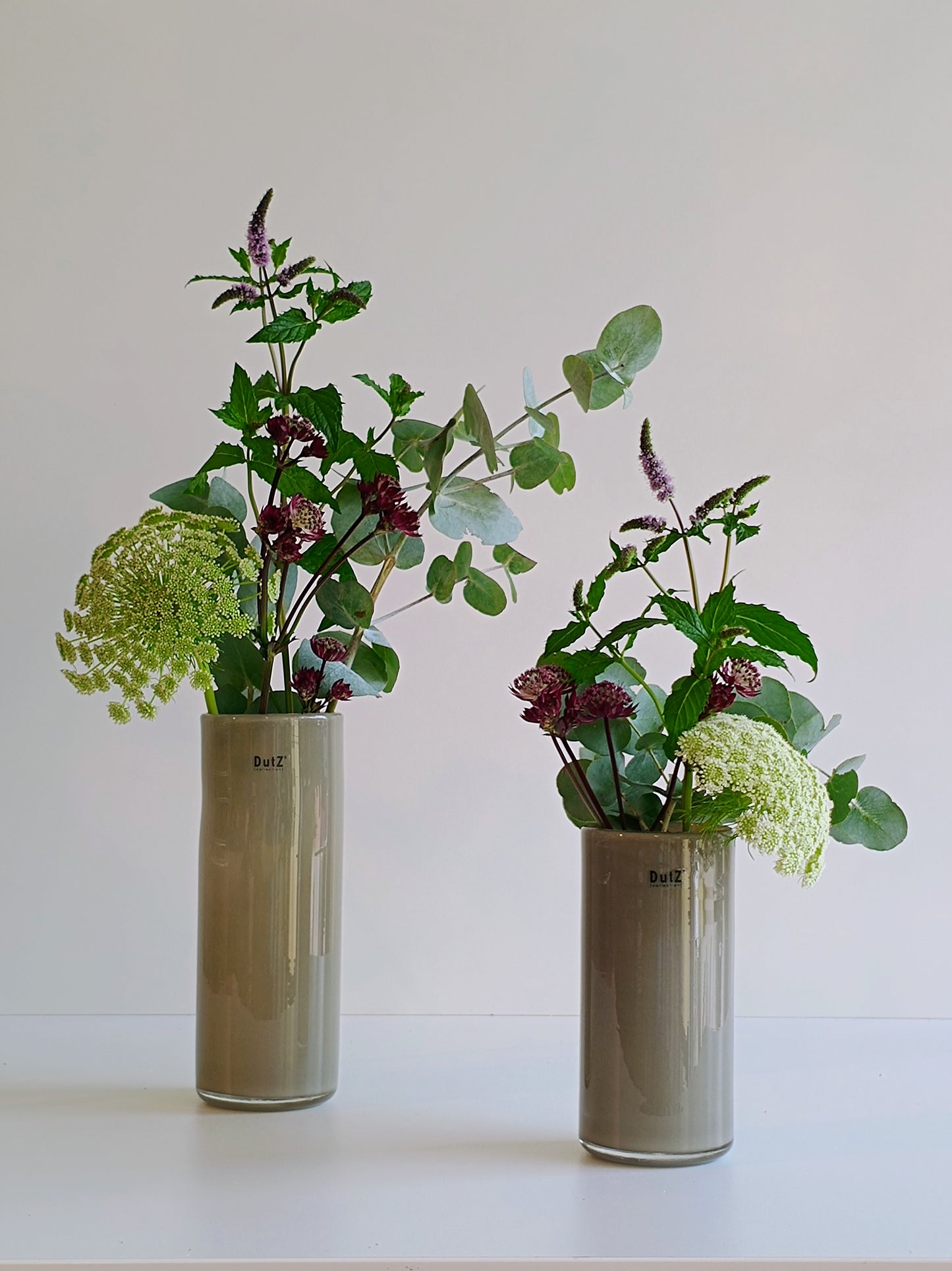 DutZ Cylinder Dark Taupe