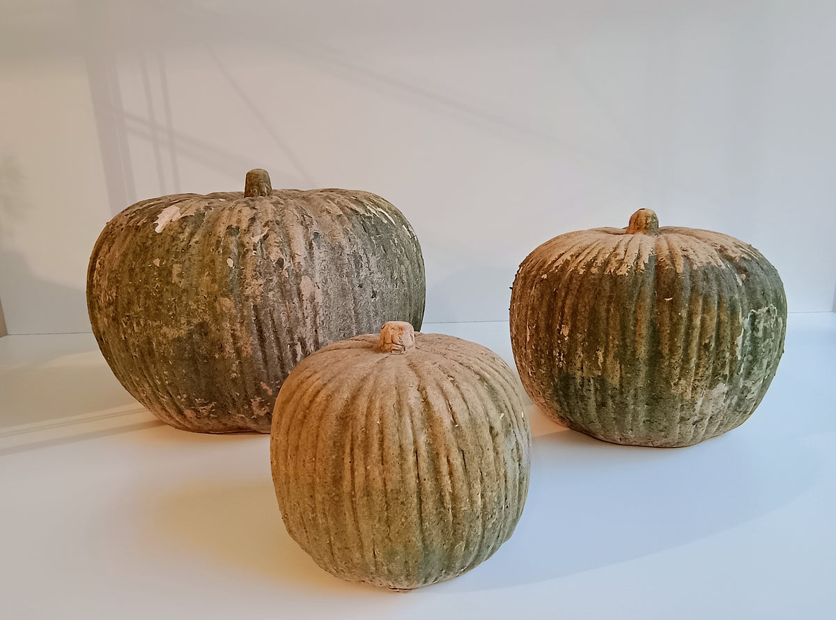 Kürbis aus Terrakotta